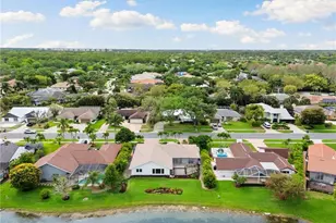 2178 Pinewoods Cir, Naples, FL 34105 - Photo 44