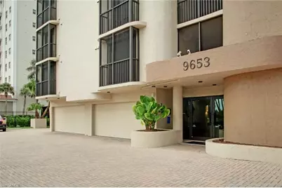 9653 Gulf Shore Dr #303, Naples, FL 34108 - Photo 4