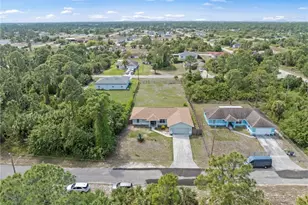 912 Maywood Ave S, Lehigh Acres, FL 33974 - Photo 34