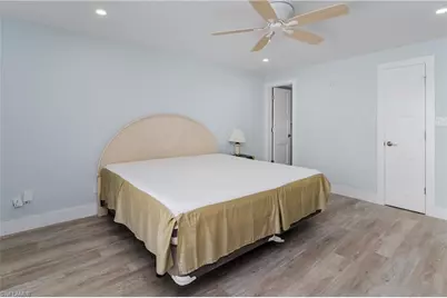 3450 Gulf Shore Blvd N #305, Naples, FL 34103 - Photo 20