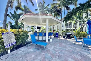 4700 Saint Croix Ln, Naples, FL 34109 - Photo 36