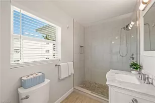 277 8th Ave S, Naples, FL 34102 - Photo 18