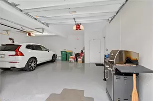 8062 Signature Club Cir, Naples, FL 34113 - Photo 44