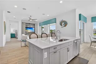 8062 Signature Club Cir, Naples, FL 34113 - Photo 14