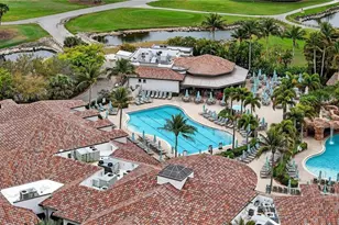 8062 Signature Club Cir, Naples, FL 34113 - Photo 32