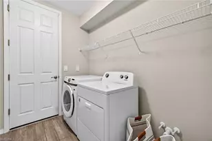 14567 Edgewater Cir, Naples, FL 34114 - Photo 26