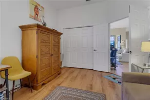 184 Vintage Cir, Naples, FL 34119 - Photo 18