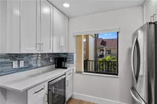 11220 Caravel Cir, Fort Myers, FL 33908 - Photo 8