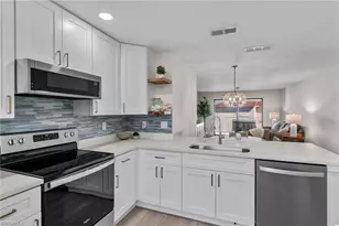 11220 Caravel Cir, Fort Myers, FL 33908 - Photo 2