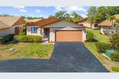 6487 Royal Woods Dr, Fort Myers, FL 33908 - Photo 2