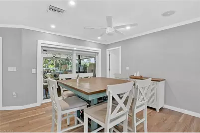 2424 Longboat Dr, Naples, FL 34104 - Photo 10