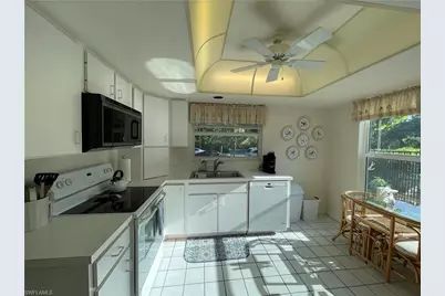 254 6th Ave S #8, Naples, FL 34102 - Photo 4