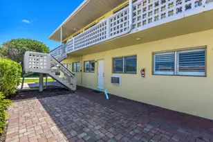 473 12th Ave S, Naples, FL 34102 - Photo 4