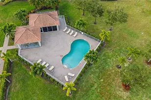 12041 Santaluz Dr, Fort Myers, FL 33913 - Photo 20