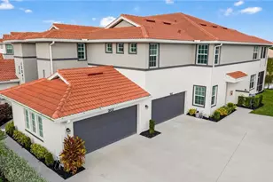 12041 Santaluz Dr, Fort Myers, FL 33913 - Photo 2