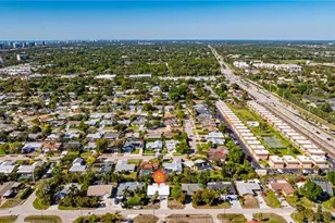 1337 N Alhambra Cir, Naples, FL 34103 - Photo 38