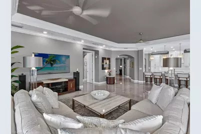 16371 Viansa Way #201, Naples, FL 34110 - Photo 6