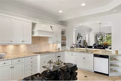 2642 Bolero Dr #5-2, Naples, FL 34109 - Photo 10