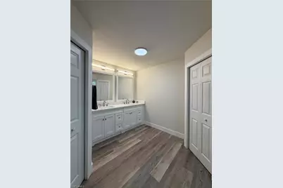 27181 Kindlewood Ln, Bonita Springs, FL 34134 - Photo 14