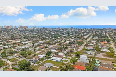 670 103rd Ave N, Naples, FL 34108 - Photo 22