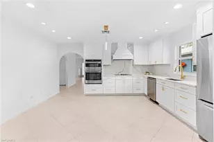 670 103rd Ave N, Naples, FL 34108 - Photo 6