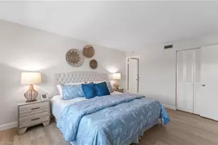 570 12th Ave S, Naples, FL 34102 - Photo 22