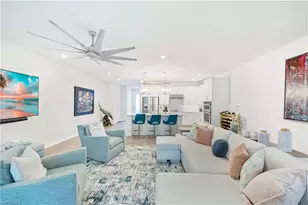 13058 Pembroke Dr, Naples, FL 34105 - Photo 12