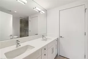 6897 Grenadier Blvd, Naples, FL 34108 - Photo 16