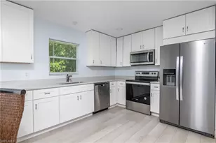 2826 W Rd, Fort Myers, FL 33905 - Photo 8