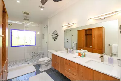 2150 Marina Dr, Naples, FL 34102 - Photo 26