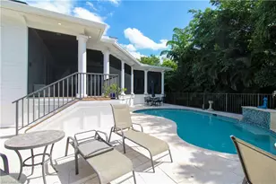 2150 Marina Dr, Naples, FL 34102 - Photo 12