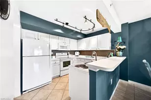 4135 Residence Drive, Fort Myers, FL 33901 - Photo 6