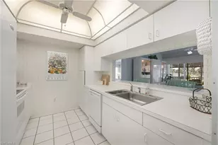 760 Willowbrook Dr, Naples, FL 34108 - Photo 16