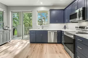 8267 Parkstone Pl, Naples, FL 34120 - Photo 10