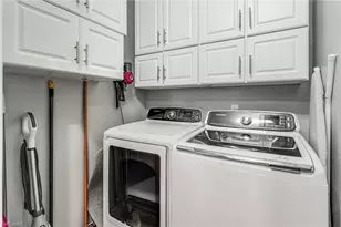 8267 Parkstone Pl, Naples, FL 34120 - Photo 18