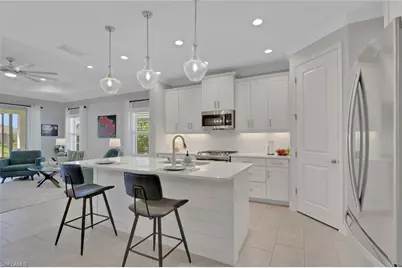 2194 Marquesa Cir, Naples, FL 34112 - Photo 6