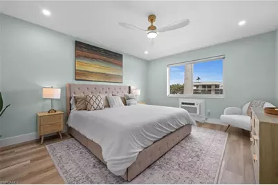 1550 Gulf Shore Blvd N #E2, Naples, FL 34102 - Photo 24