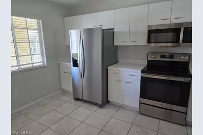 7725 Jewel Ln #202, Naples, FL 34109 - Photo 16