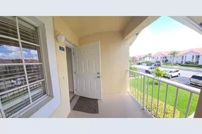 7725 Jewel Ln #202, Naples, FL 34109 - Photo 12