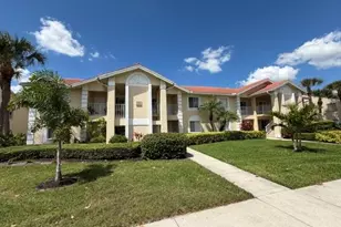 7725 Jewel Ln, Naples, FL 34109 - Photo 10