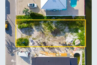 914 3rd St, Fort Myers Beach, FL 33931 - Photo 6