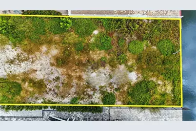 914 3rd St, Fort Myers Beach, FL 33931 - Photo 16