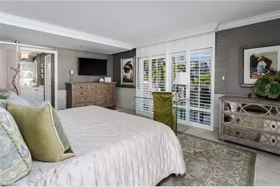 3450 Gulf Shore Blvd N #207, Naples, FL 34103 - Photo 24