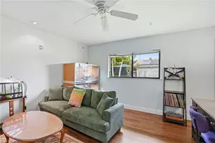 4581 Chippendale Dr, Naples, FL 34112 - Photo 18