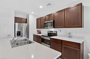 15396 Wildflower Cir, Naples, FL 34119 - Photo 14