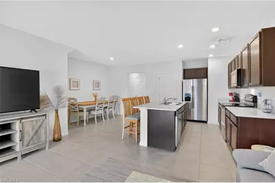 15396 Wildflower Cir, Naples, FL 34119 - Photo 8