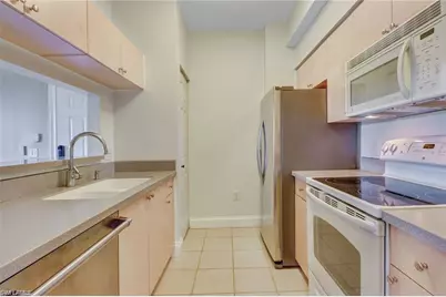 1180 Reserve Way #302, Naples, FL 34105 - Photo 6
