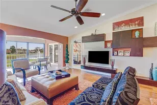 206 Foxtail Ct, Naples, FL 34104 - Photo 4