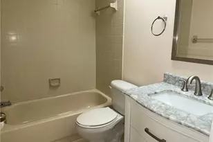 3941 Leeward Passage Ct, Bonita Springs, FL 34134 - Photo 8