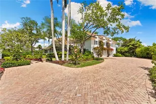 2325 Lantern Ln, Naples, FL 34102 - Photo 8